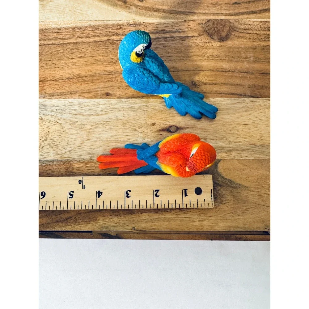 DDW Parrot Figurine Set Multicolor Tropical Macaw Resin Decor 5.5